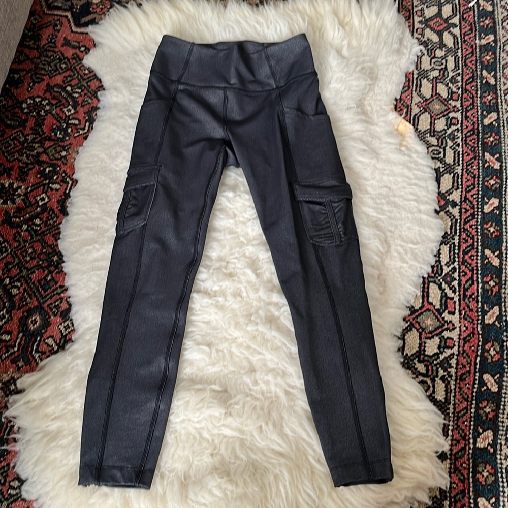 lululemon Black Leggings.